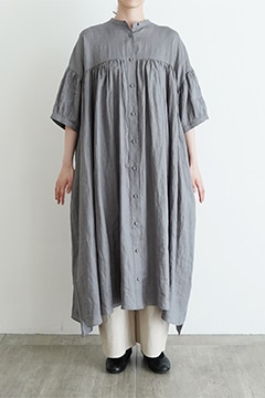 ✨美品✨オオカミとフクロウ オオカミと野ばらの協奏曲 7分袖ワンピース リネン 10%OFF】オオカミとフクロウ オオカミと野ばらの協奏曲“5分袖