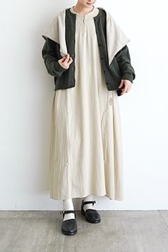 【新品】オローネ トリムグラフコート ブラック 休日と詩 tandey 新品】オローネ トリムグラフコート ブラック 休日と詩 tandey