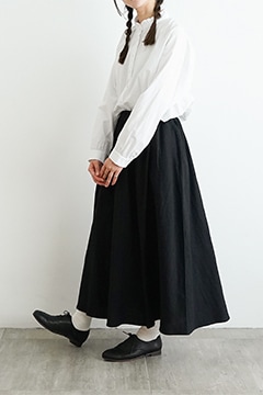 オオカミとフクロウ オオカミとはじまりの季節に“ゆらぎ” | オオカミと