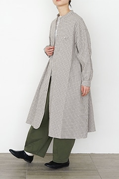 休日と詩　小さなポケットのロングシャツ 休日と詩 小さなポケットのロングシャツ | 休日と詩 | TANDEY ONLINE STORE