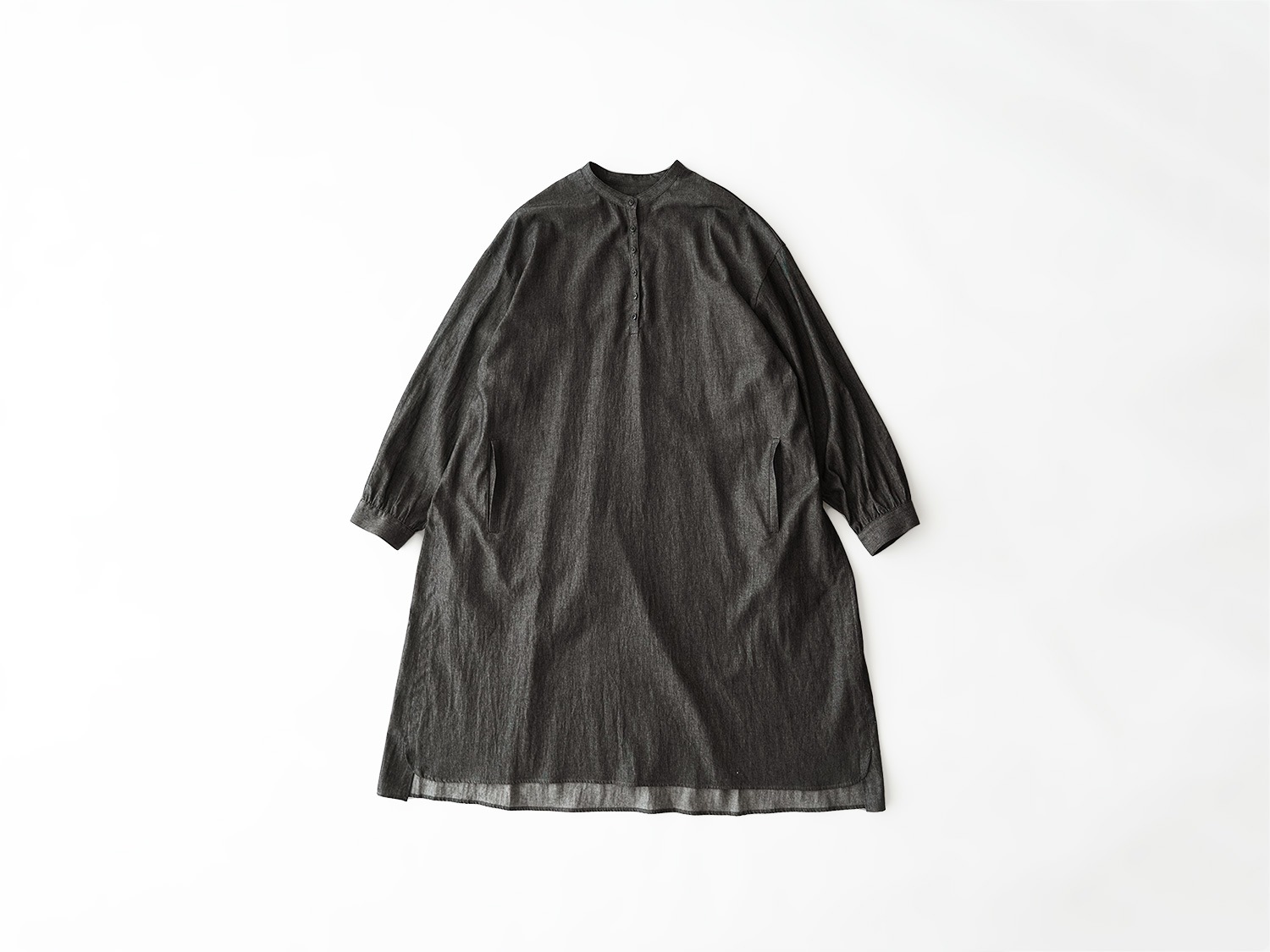 休日と詩　ロングシャツ 休日と詩 風まちロングシャツ | 休日と詩 | TANDEY ONLINE STORE