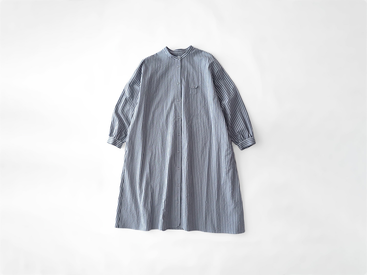 休日と詩　小さなポケットのロングシャツ 休日と詩 小さなポケットのロングシャツ | 休日と詩 | TANDEY ONLINE STORE