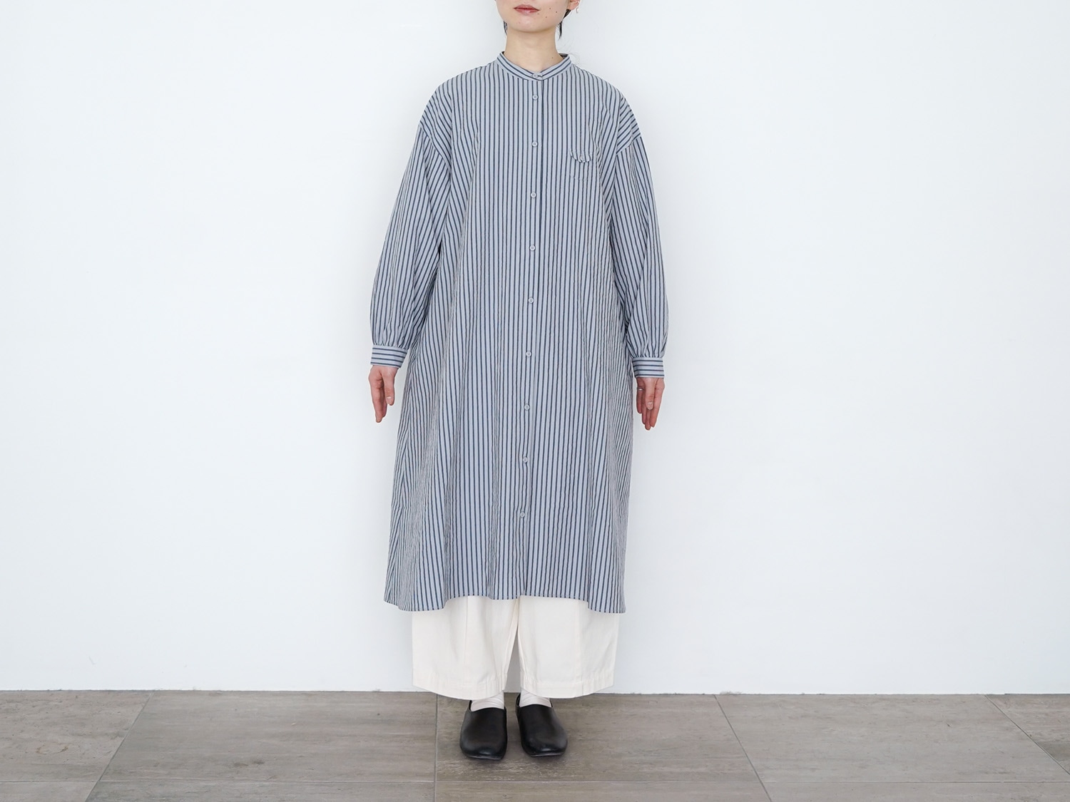 休日と詩　小さなポケットのロングシャツ 休日と詩 小さなポケットのロングシャツ | 休日と詩 | TANDEY ONLINE STORE