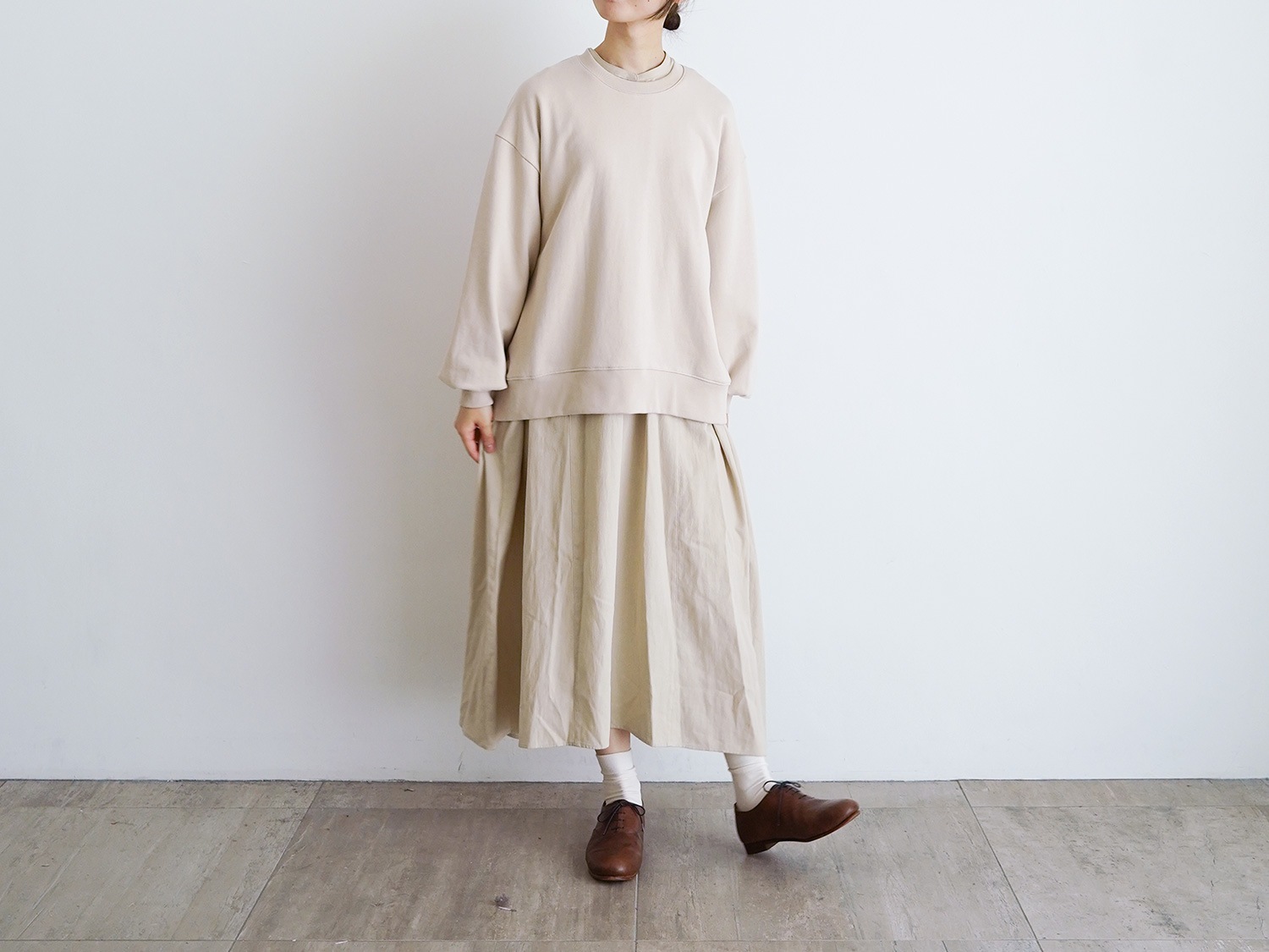 休日と詩 スローモーニングスウェット | 休日と詩 | TANDEY