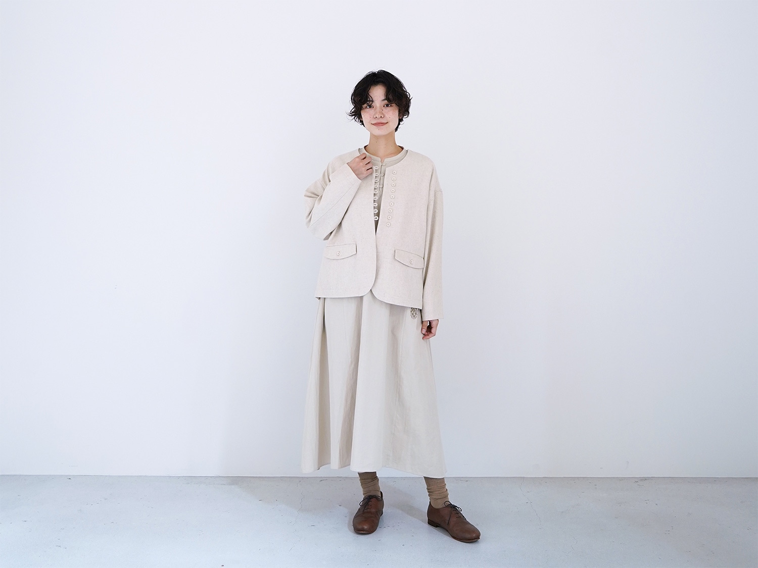 tandey オオカミとフクロウ オオカミとうららの小さな押し花 ベスト 黒 オオカミとフクロウ オオカミとうららの小さな押し花 | オオカミ