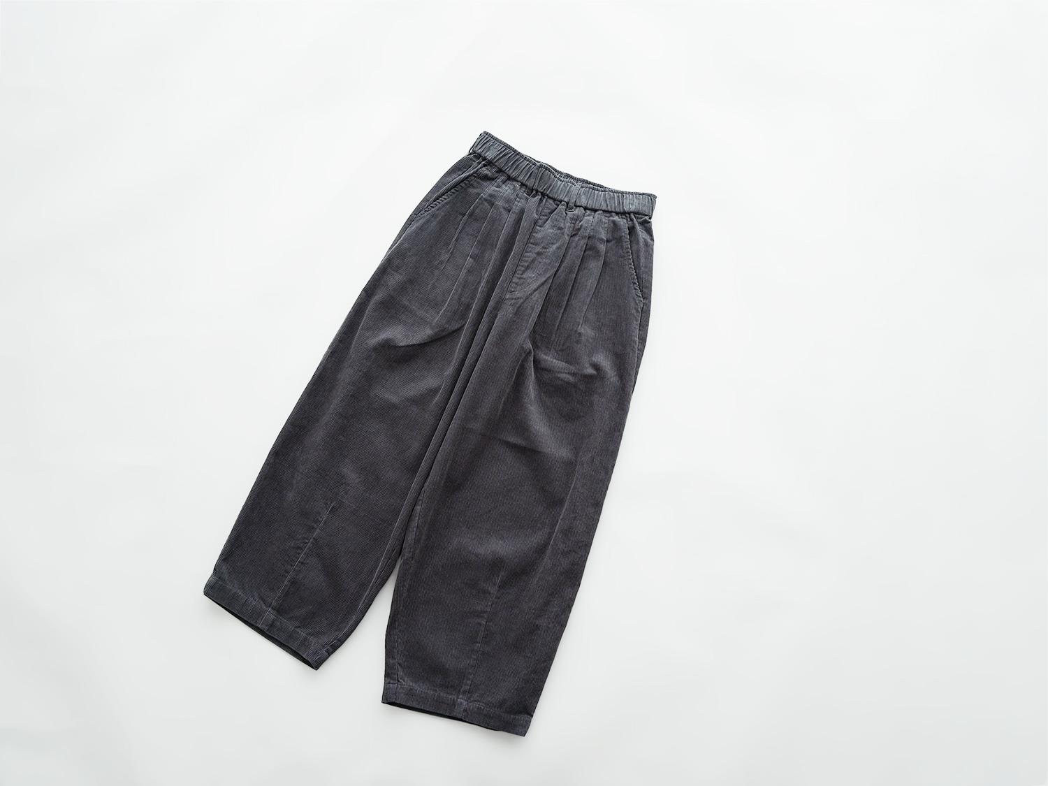 10%OFF】休日と詩 ニューボンボンパンツ“コーデュロイ” | 休日と詩