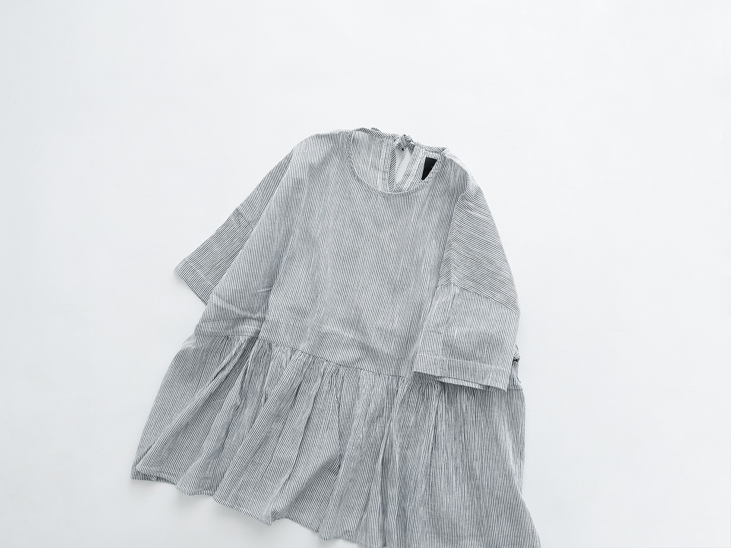 オオカミとフクロウ フクロウと三拍子のブーケ ブラウス Tandey