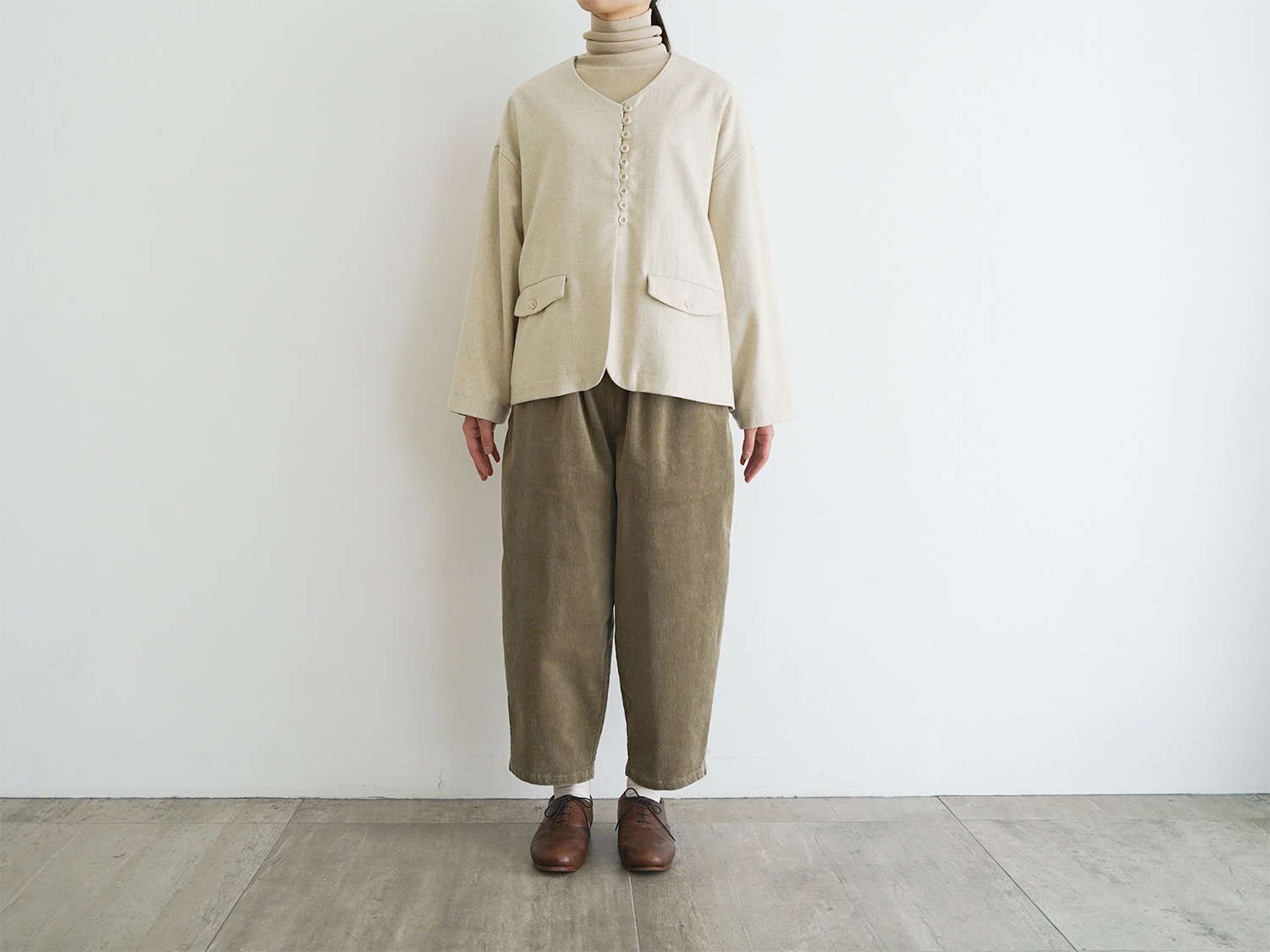 オローネ コーデュロイ バルーンパンツ ベージュ オローネ バルーンパンツ“コーデュロイ” | オローネ | TANDEY