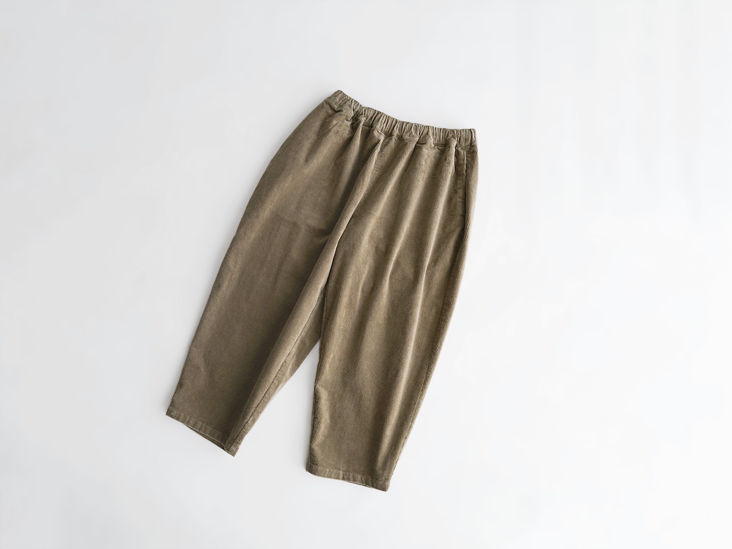 オローネ　バルーンパンツ　コーデュロイ オローネ バルーンパンツ“コーデュロイ” | オローネ | TANDEY