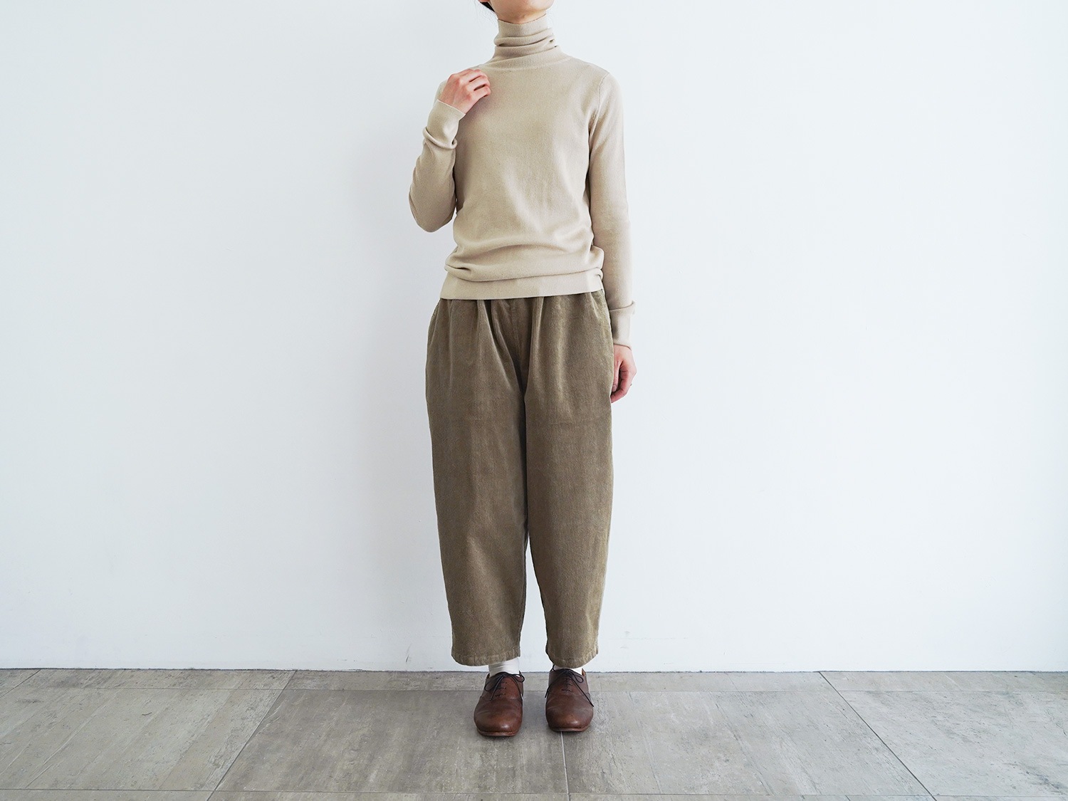 2_000000001727.jpg?1759741317