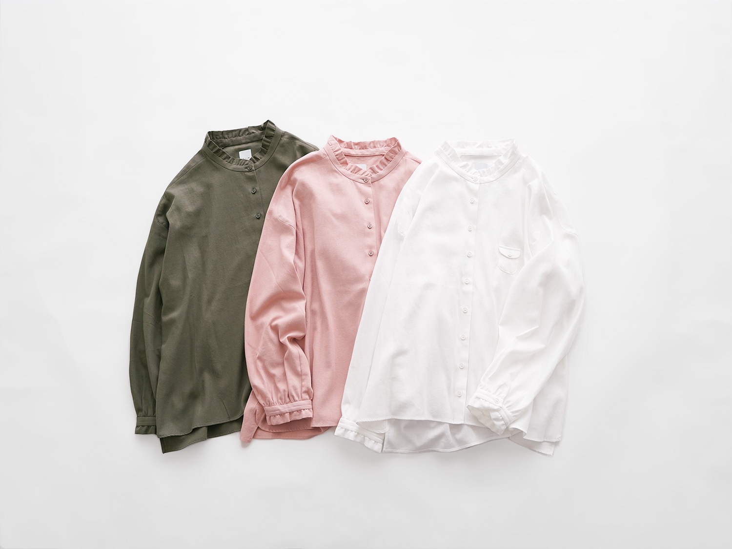 休日と詩 アカネブラウス 休日と詩 ダックワーズブラウス | 休日と詩 | TANDEY ONLINE STORE