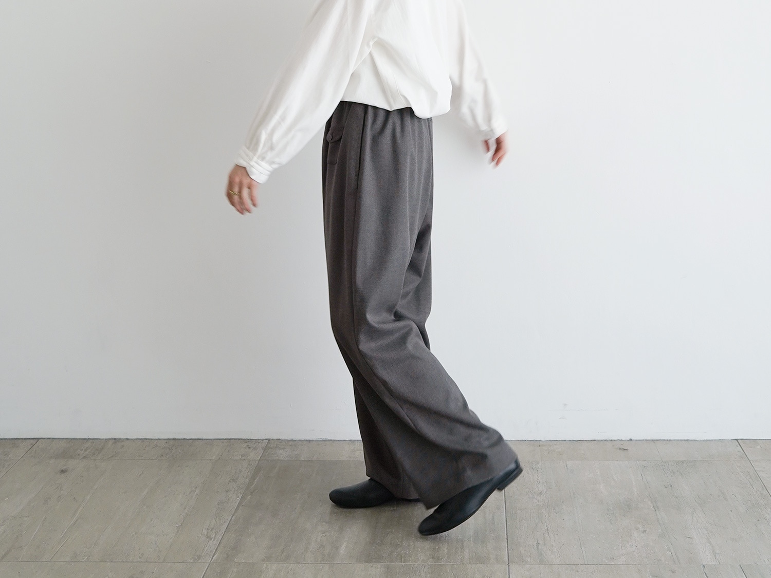 tandey 休日と詩　オローネ コートとパンツセット売り tandey 休日と詩 オローネ コートとパンツセット売り tandey オローネ