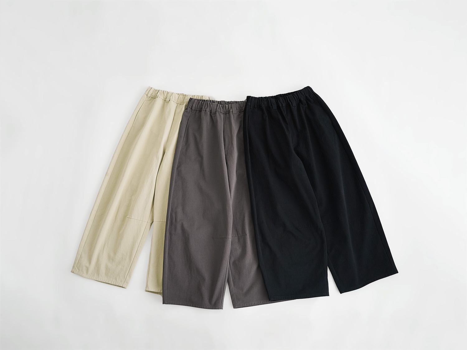 休日と詩 ホエールパンツ 休日と詩 ホエールパンツ | 休日と詩 | TANDEY ONLINE STORE