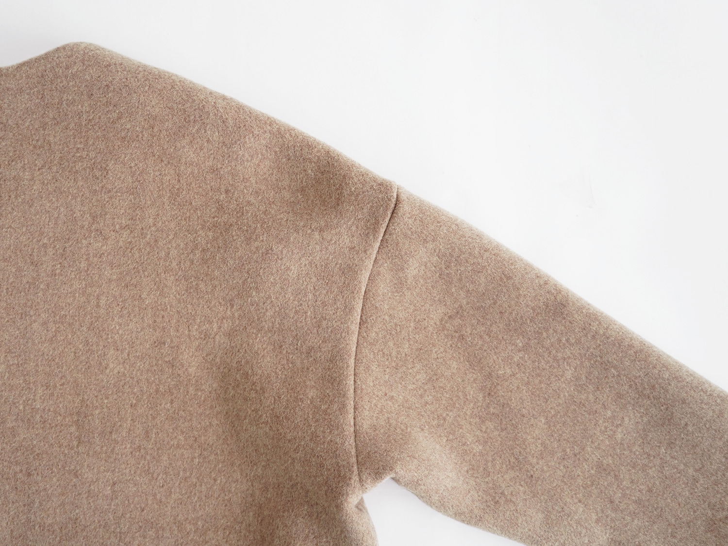 オオカミとフクロウ オオカミとシロクマのヴィーカ | オオカミと