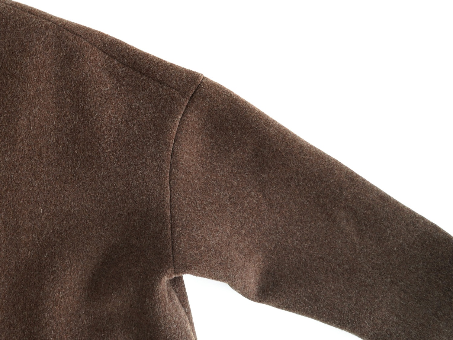 オオカミとフクロウ オオカミとシロクマのヴィーカ“ロングメルトン