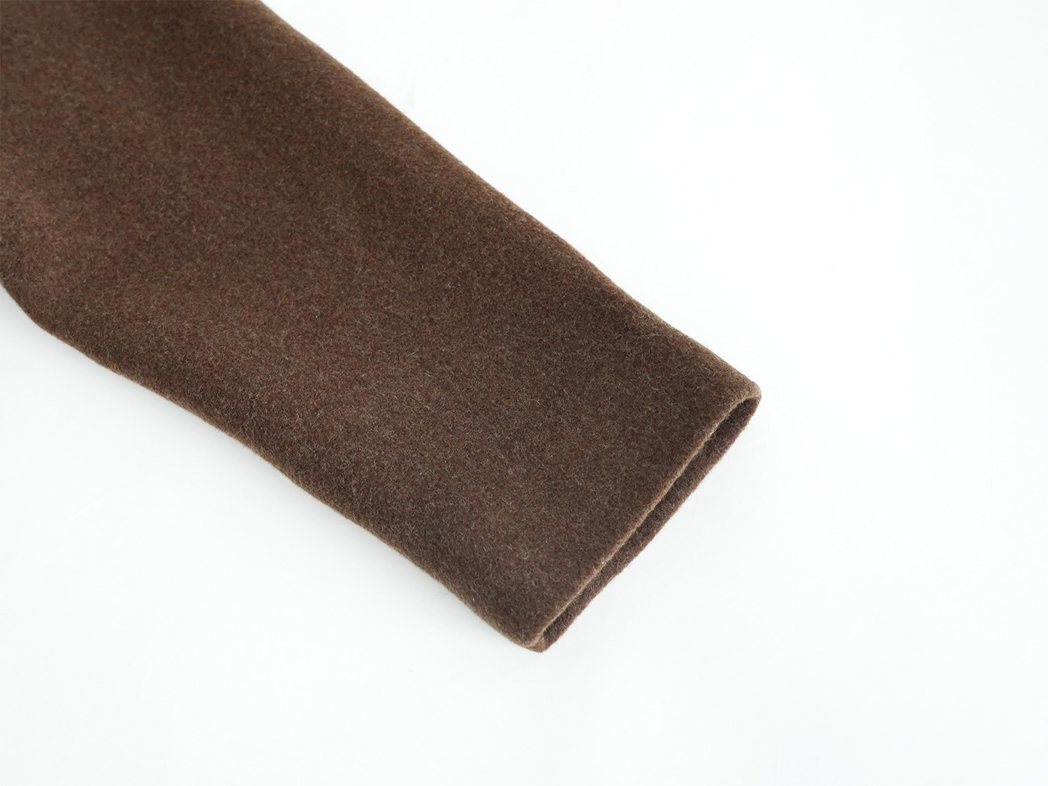 オオカミとフクロウ オオカミとシロクマのヴィーカ“ロングメルトン