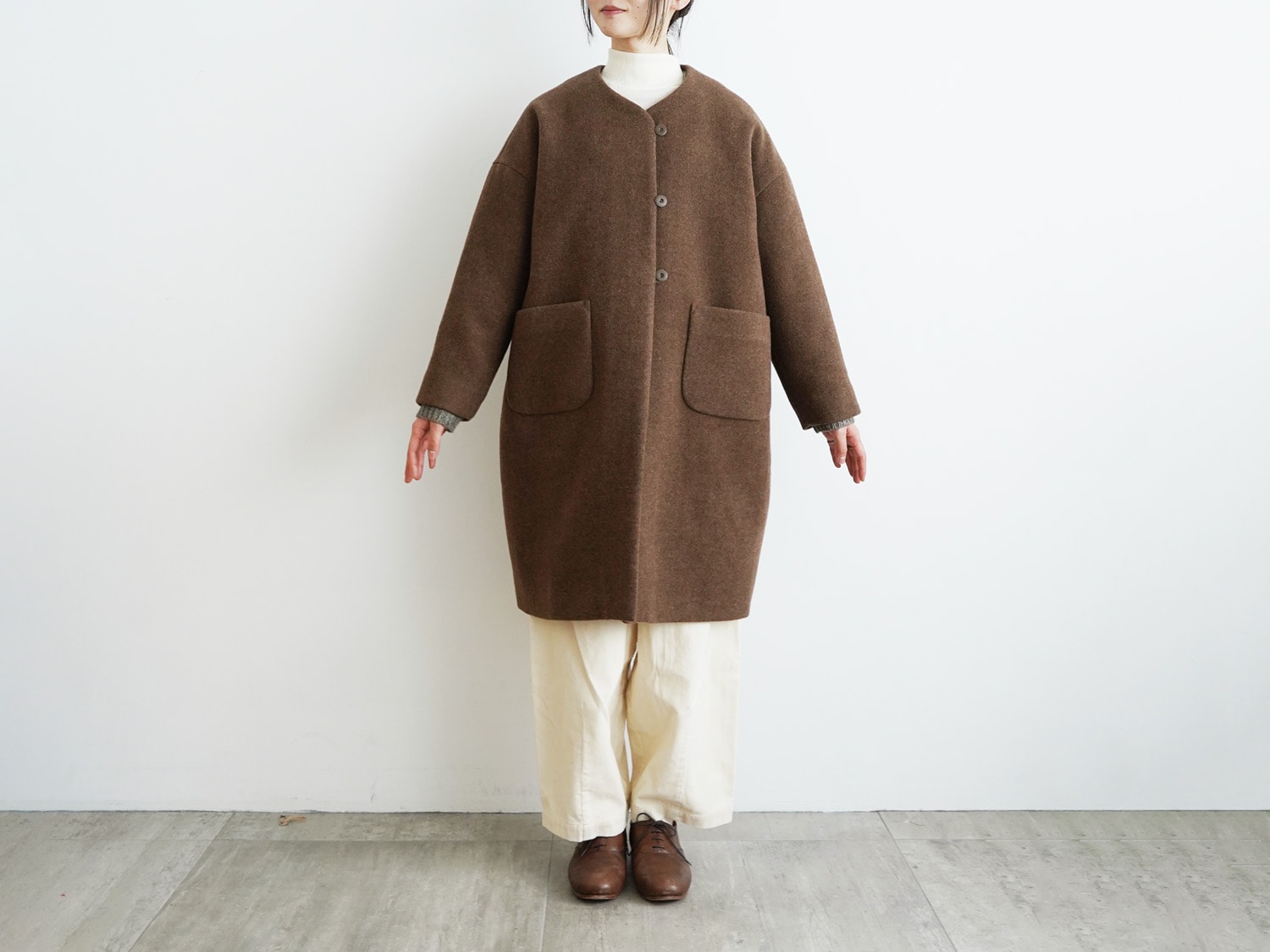 お値下げ中　オオカミとフクロウ　ロングコート オオカミとフクロウ オオカミとベルーガの観測隊 ウールロングコート