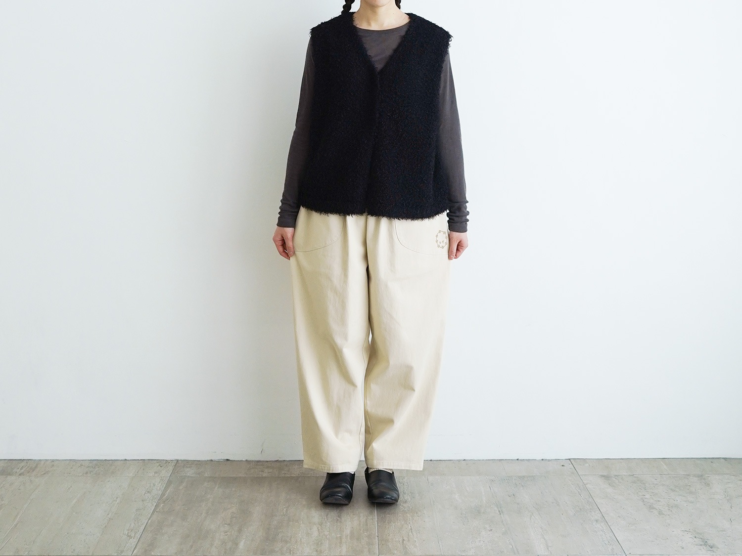 30%OFF】オオカミとフクロウ オオカミと手紙に添えたドライフラワー