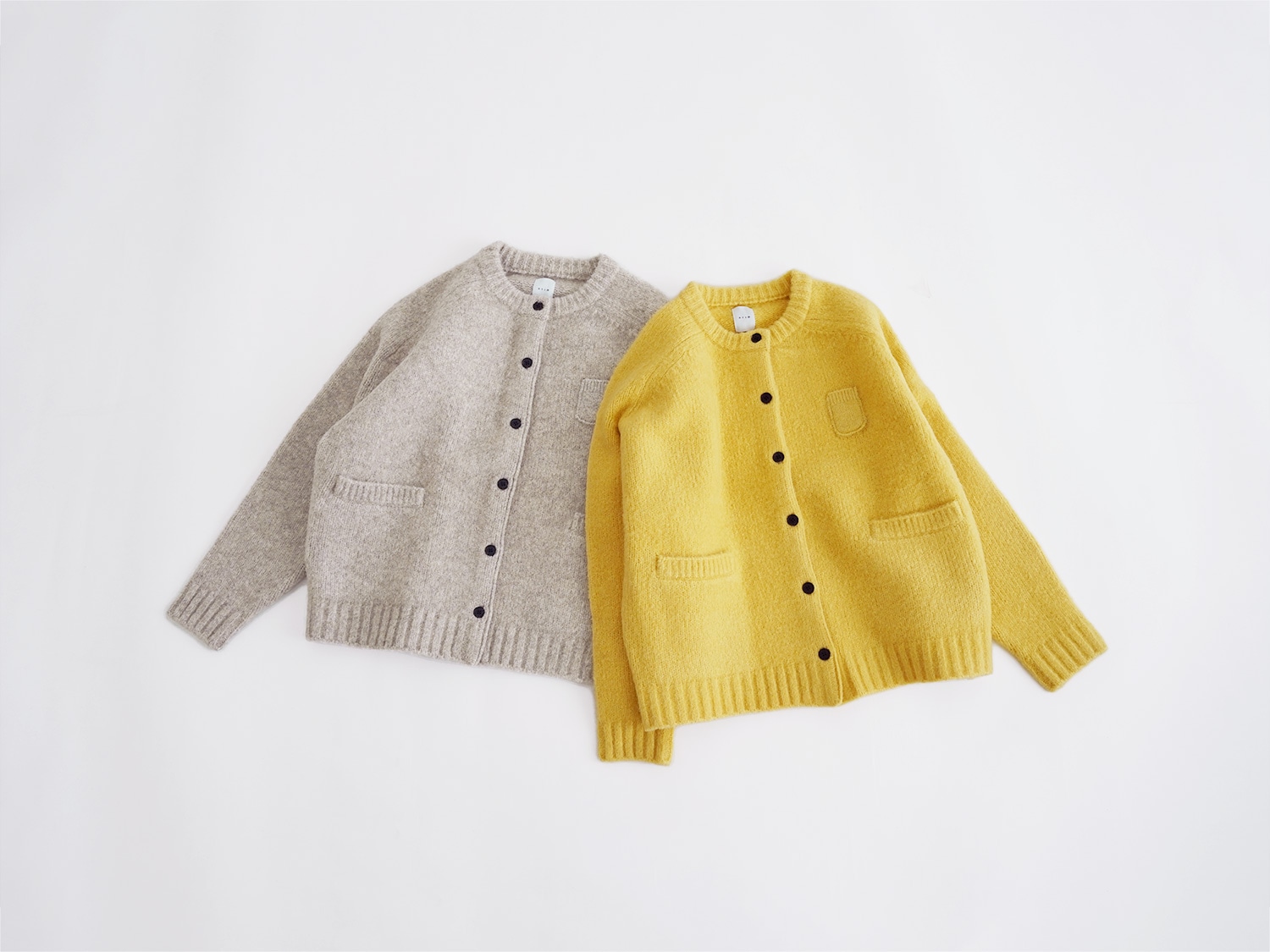 10%OFF】休日と詩 休日のスモールポケットカーディガン | 休日と詩