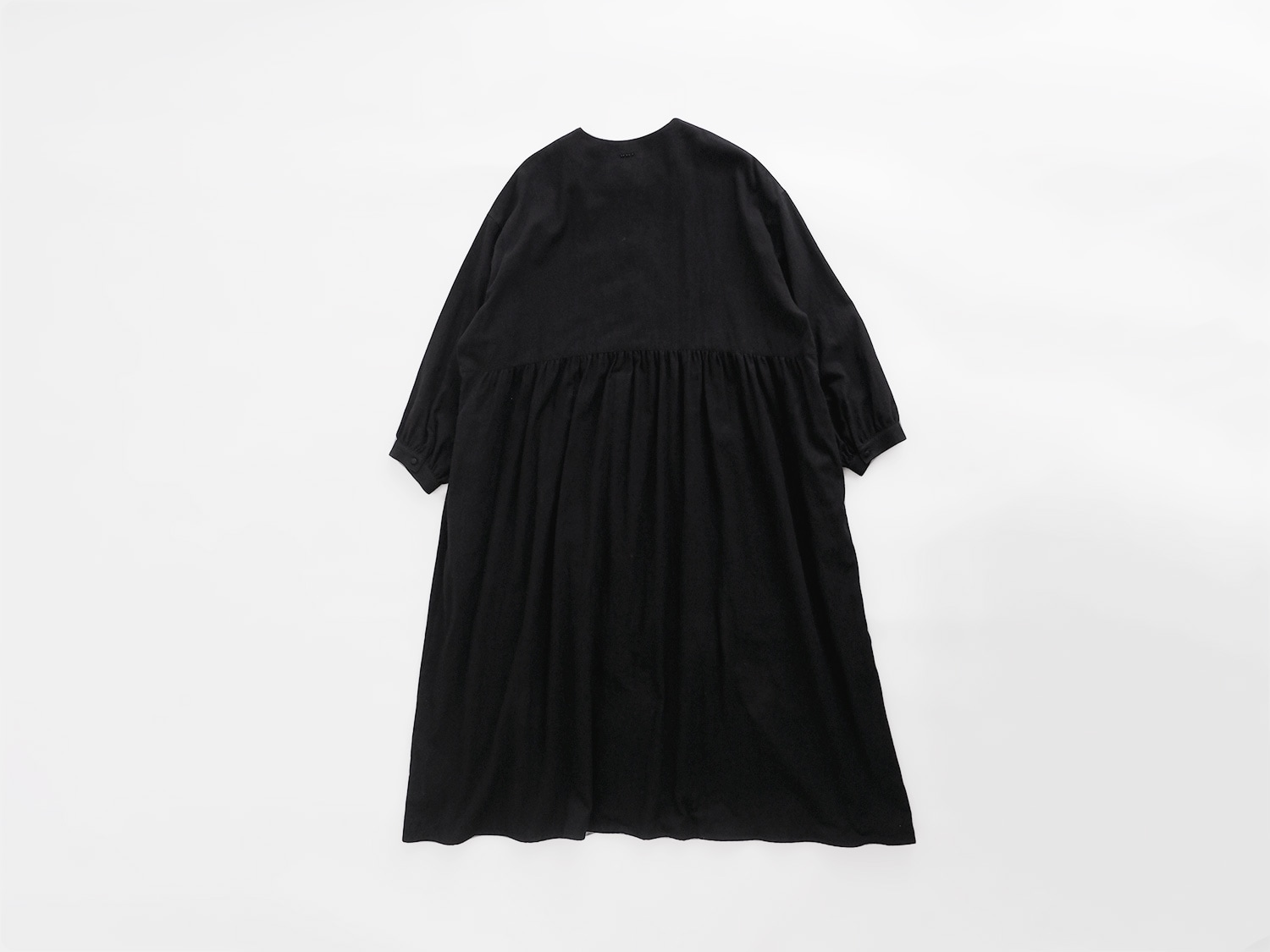 オオカミとフクロウ オオカミと月明かりのピアノと“ワンピース