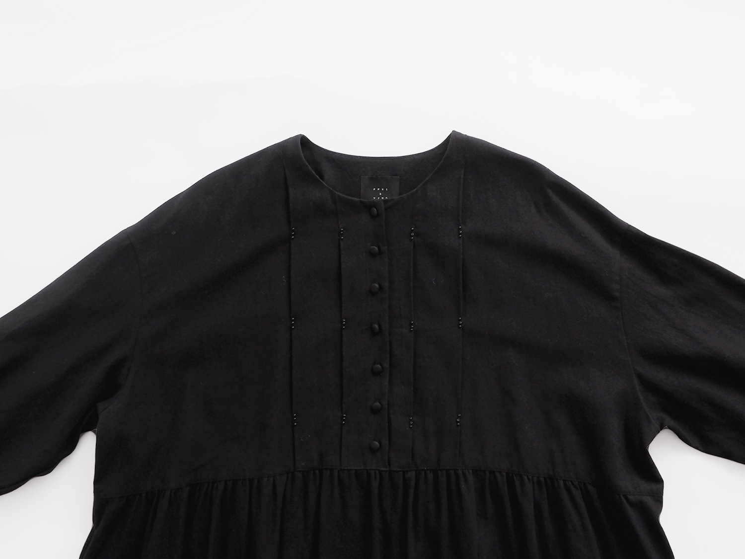 オオカミとフクロウ オオカミと月明かりのピアノと“ワンピース