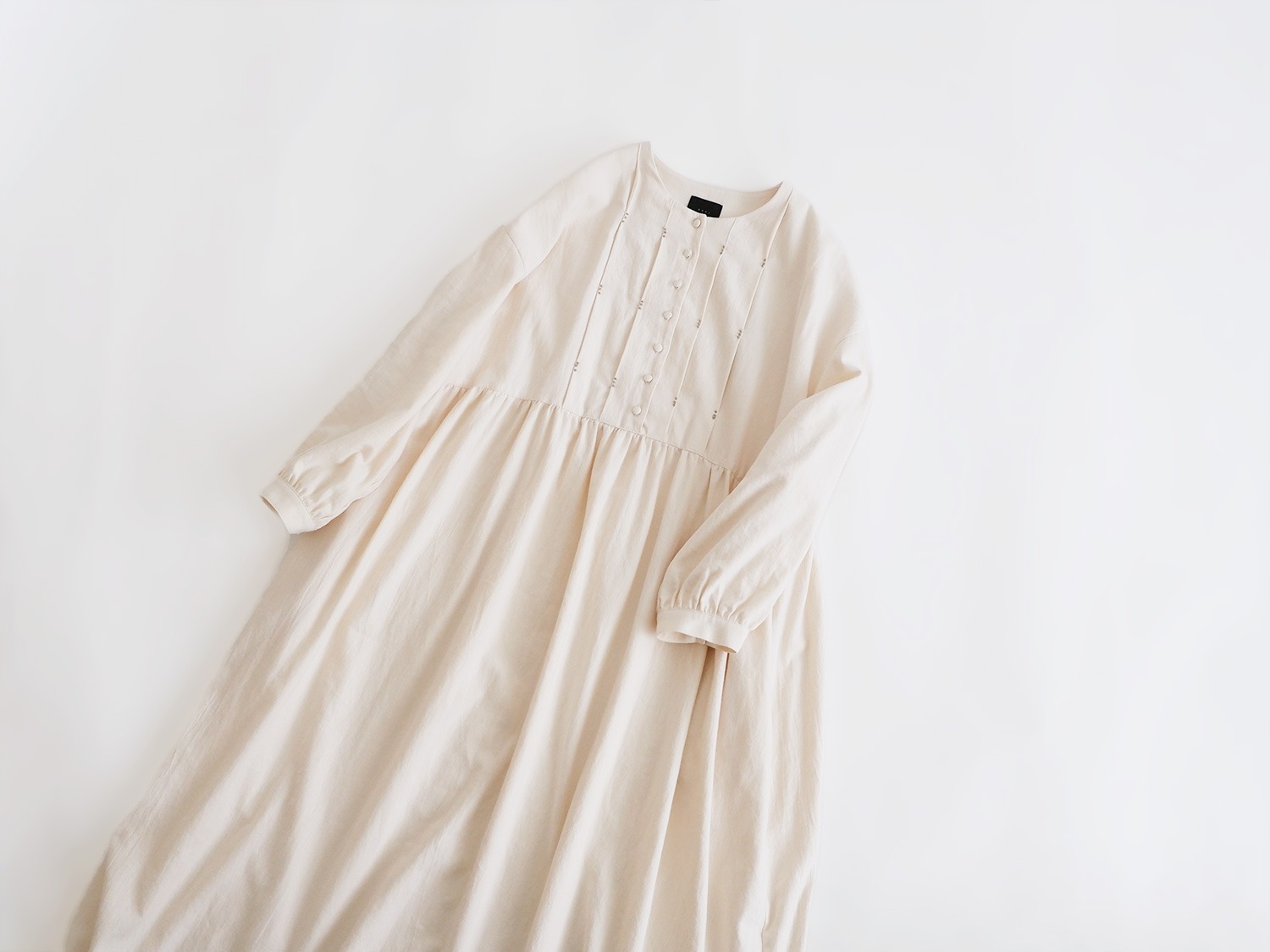 オオカミとフクロウ オオカミと月明かりのピアノと“ワンピース