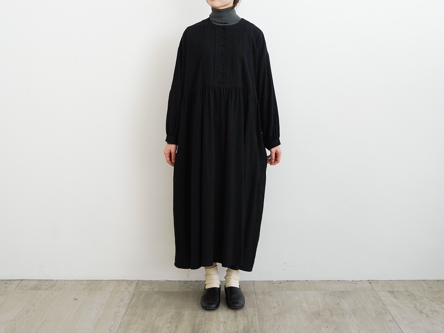 オオカミとフクロウ オオカミと月明かりのピアノと“ワンピース