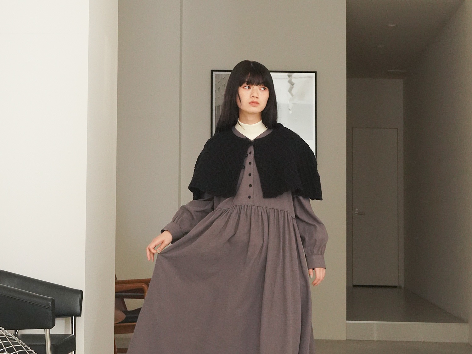 オオカミとフクロウ　ブラック ケープコート オオカミとフクロウ オオカミと旅するケープ | オオカミとフクロウ