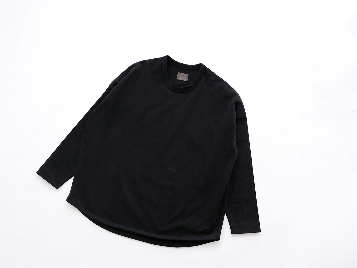 オローネ イルトリムロングスリーブ | オローネ | TANDEY ONLINE