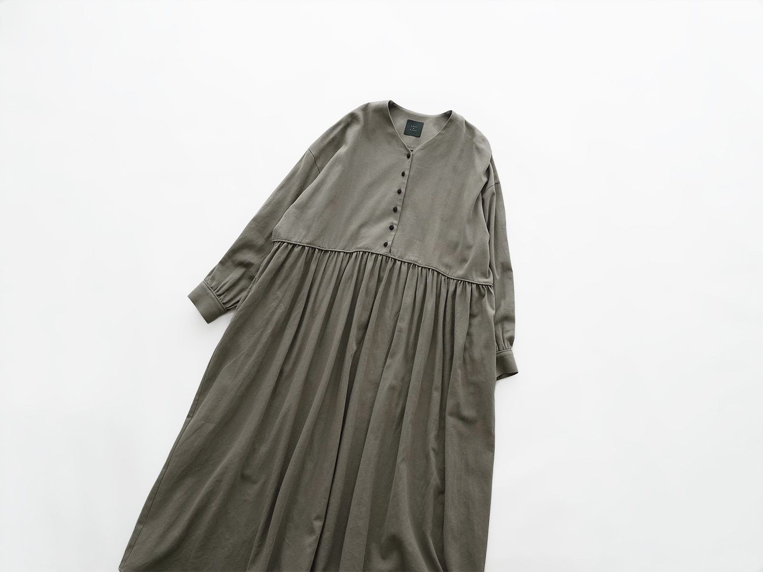 オオカミとフクロウ オオカミとオルゴールと月の声“ワンピース