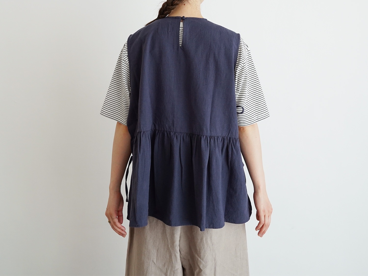 10%OFF】【EC限定カラー】オオカミとフクロウ オオカミと