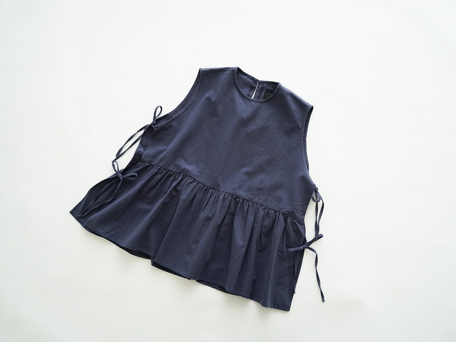 10%OFF】【EC限定カラー】オオカミとフクロウ オオカミと