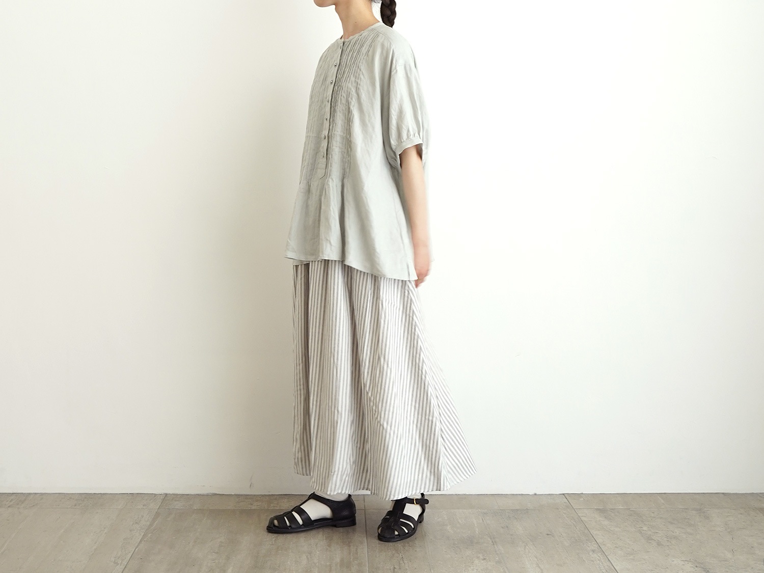 tandey オオカミとフクロウ　オオカミとアオくちばしのナタリー　ブラウス TANDEY / オオカミとフクロウ | オオカミと月灯りのかぐや