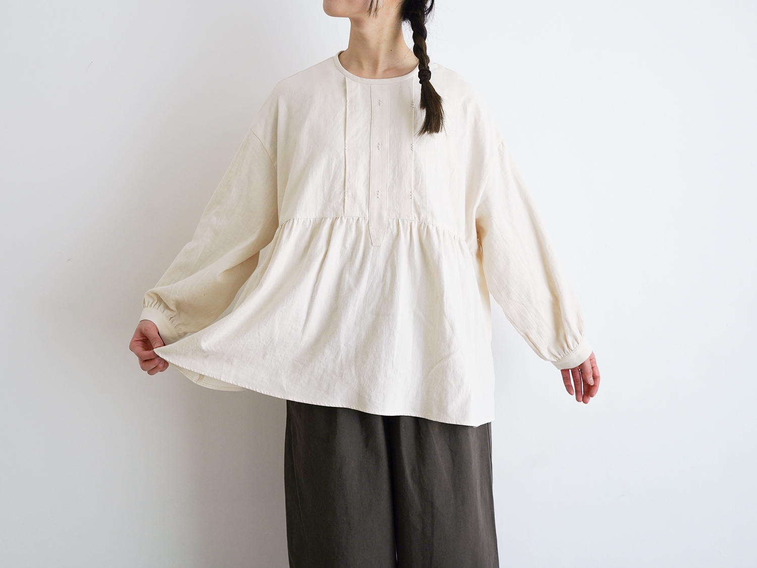 30%OFF】オオカミとフクロウ オオカミと虹の始まりと白綿と | オオカミ