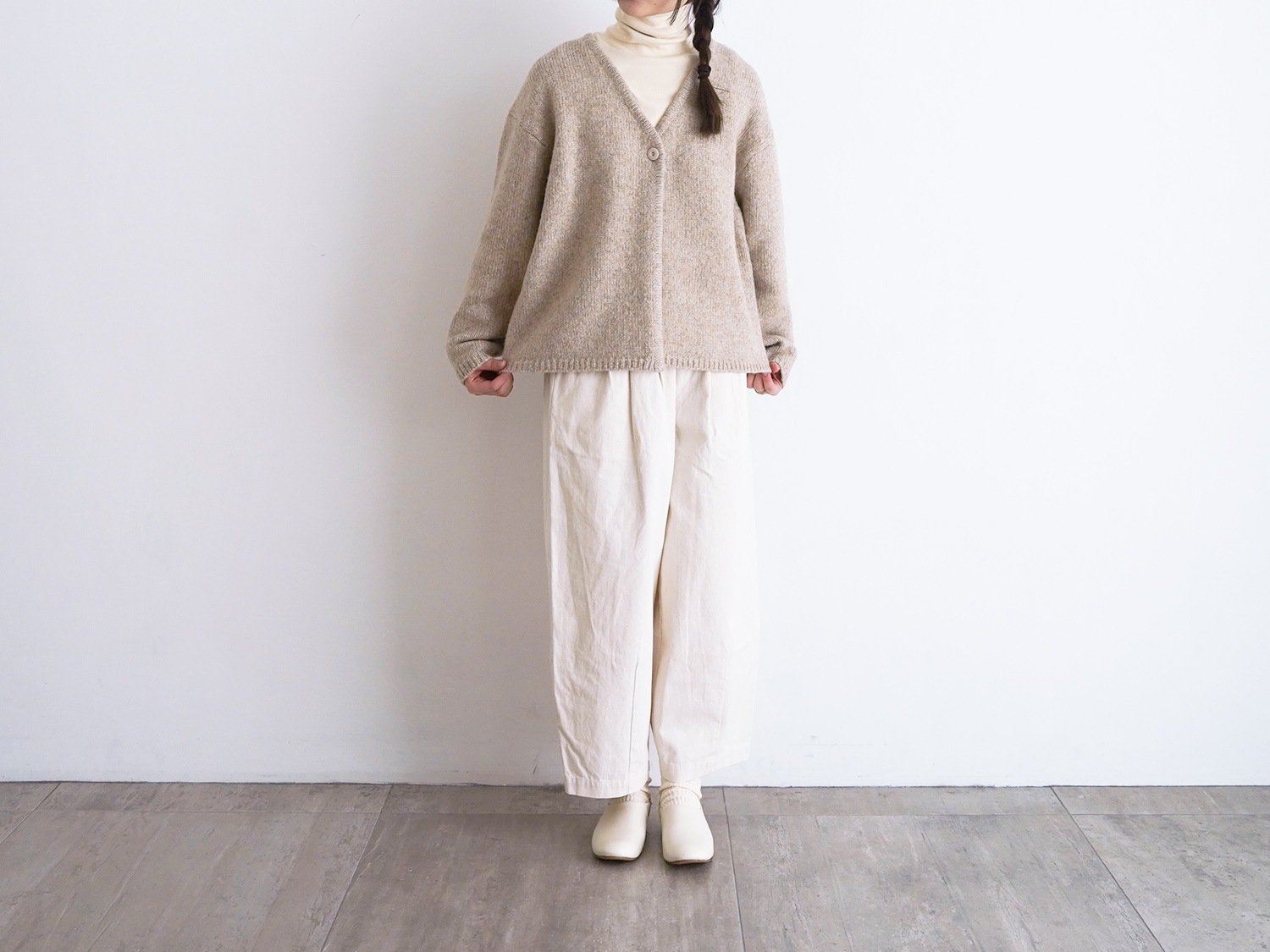 オオカミとフクロウ オオカミと真夜中のティータイム“つつみ