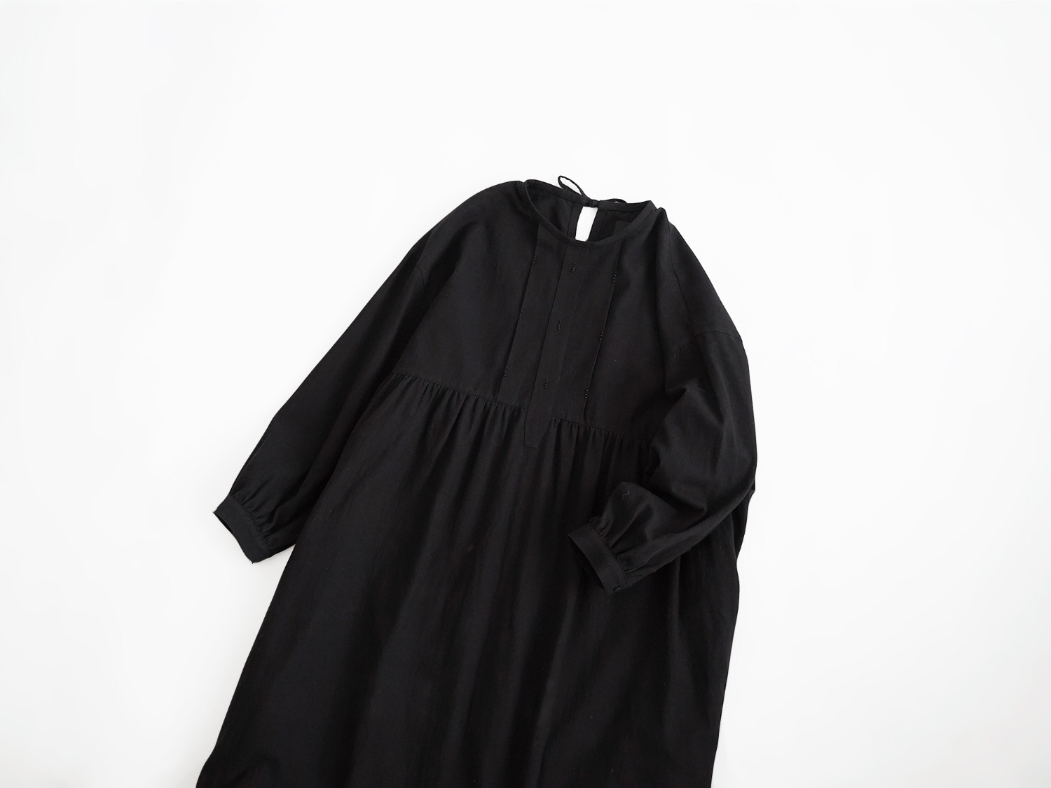 オオカミとフクロウ オオカミと虹の始まりと白綿と“ワンピース