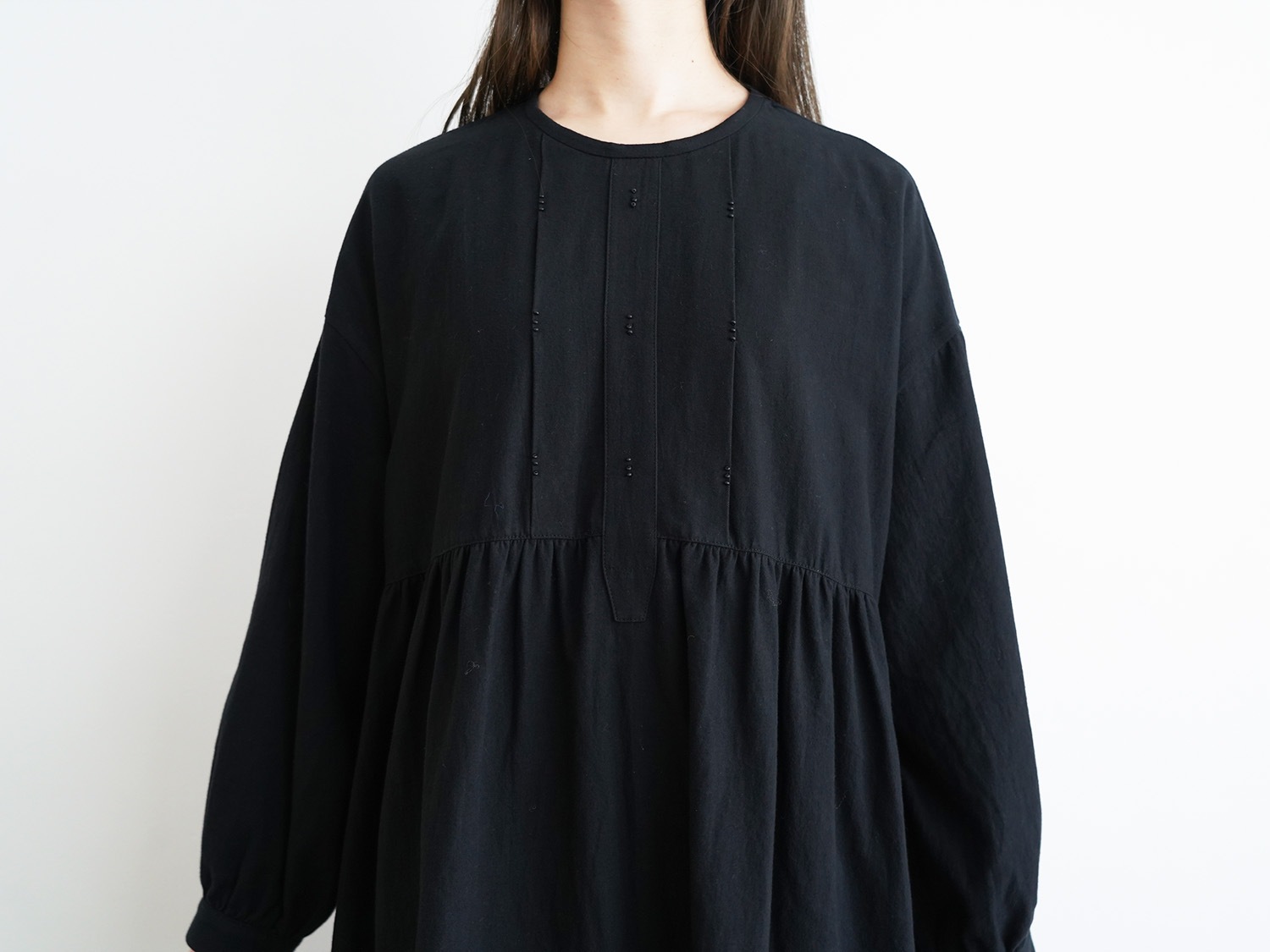 美品　オオカミとフクロウ フランネルコットン ギャザーロングワンピース 美品 オオカミとフクロウ フランネルコットン ギャザーロング