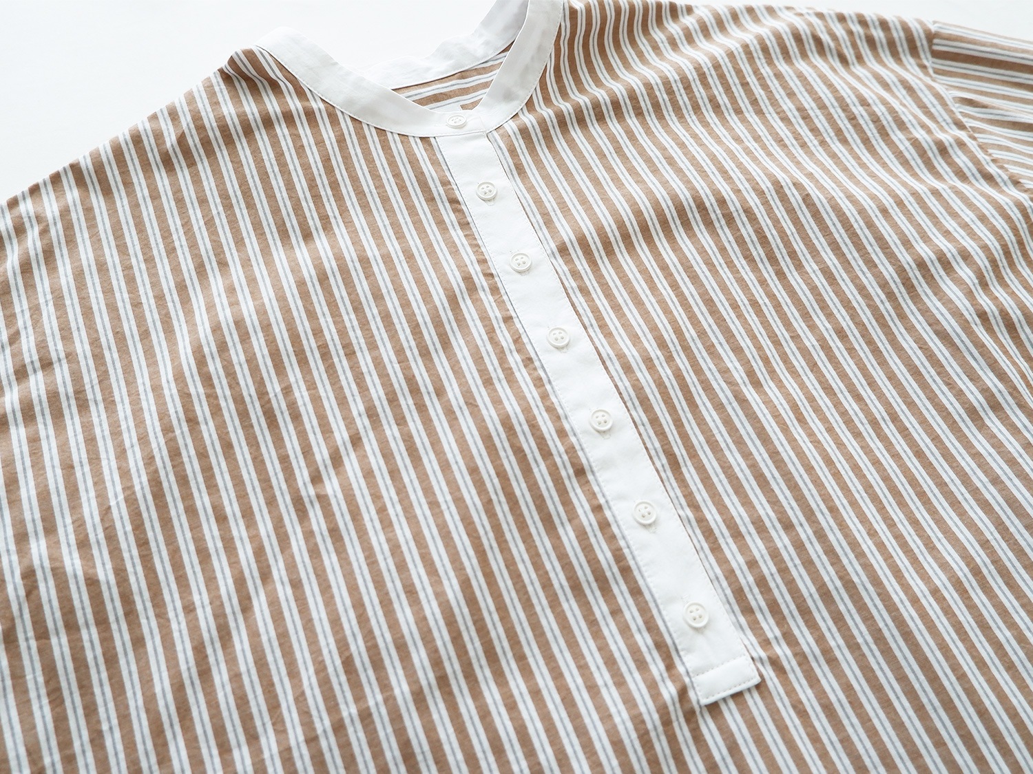 休日と詩 風まちブラウス | 休日と詩 | TANDEY ONLINE STORE
