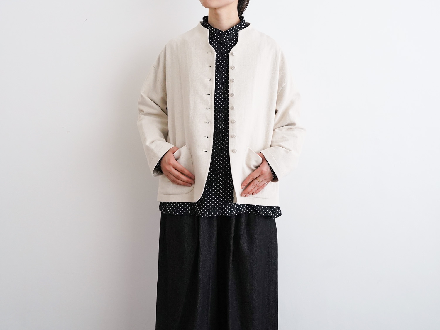 オオカミとフクロウ　オオカミと春クマのヴィーカ　キナリ 10%OFF】オオカミとフクロウ オオカミとシロクマのヴィーカ | オオカミ