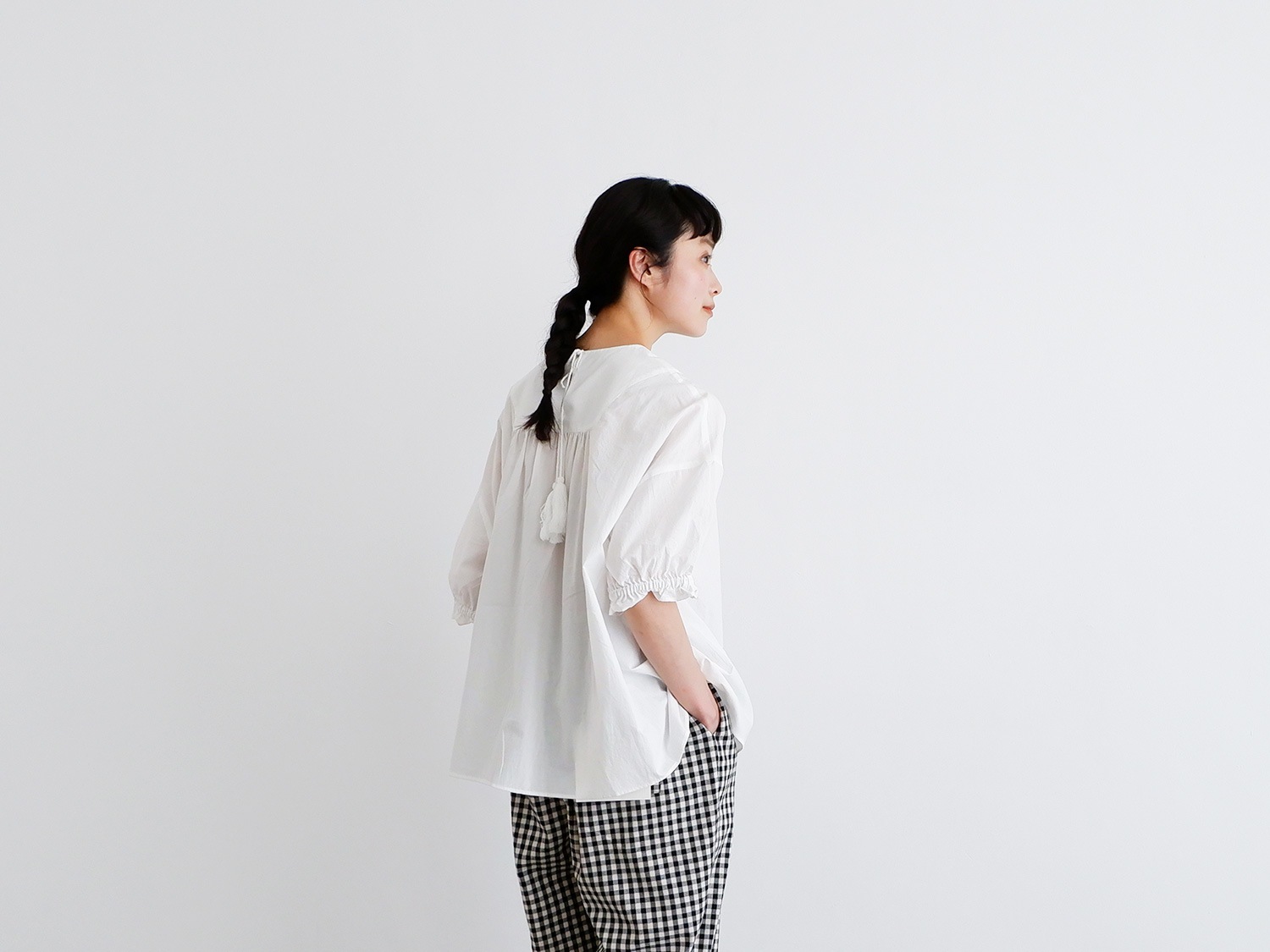 30%OFF】オオカミとフクロウ オオカミと小さな双葉のしずく