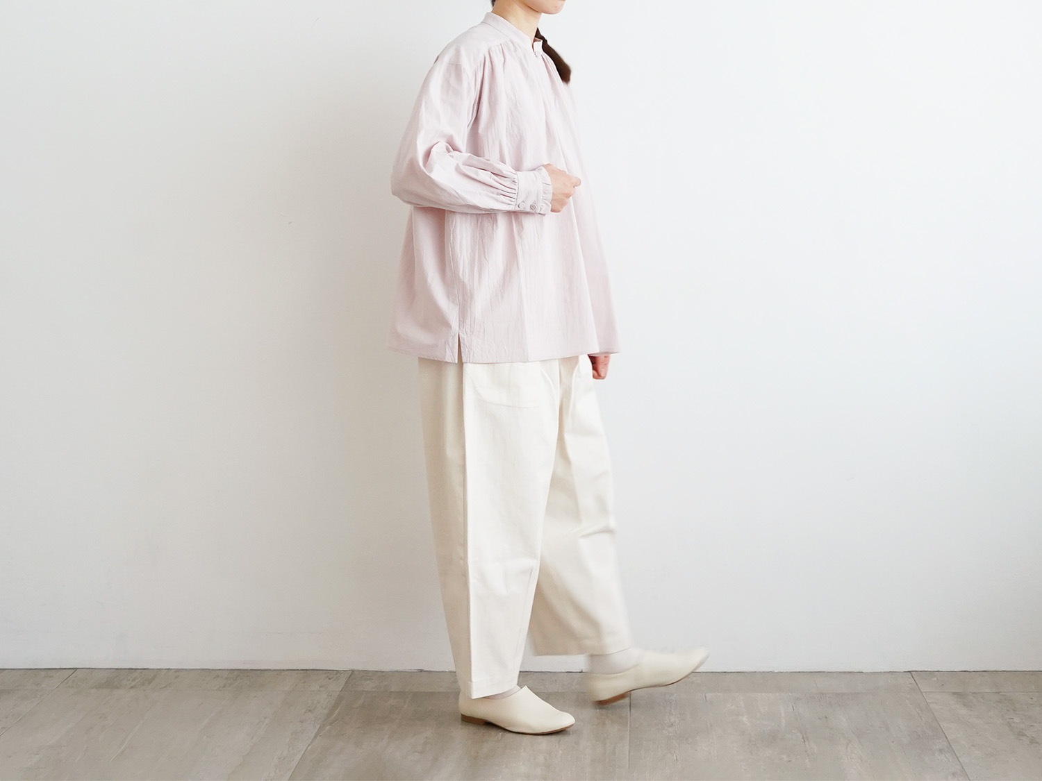 オオカミとフクロウ フクロウとまひるの月のリリーワルツ“ブラウス