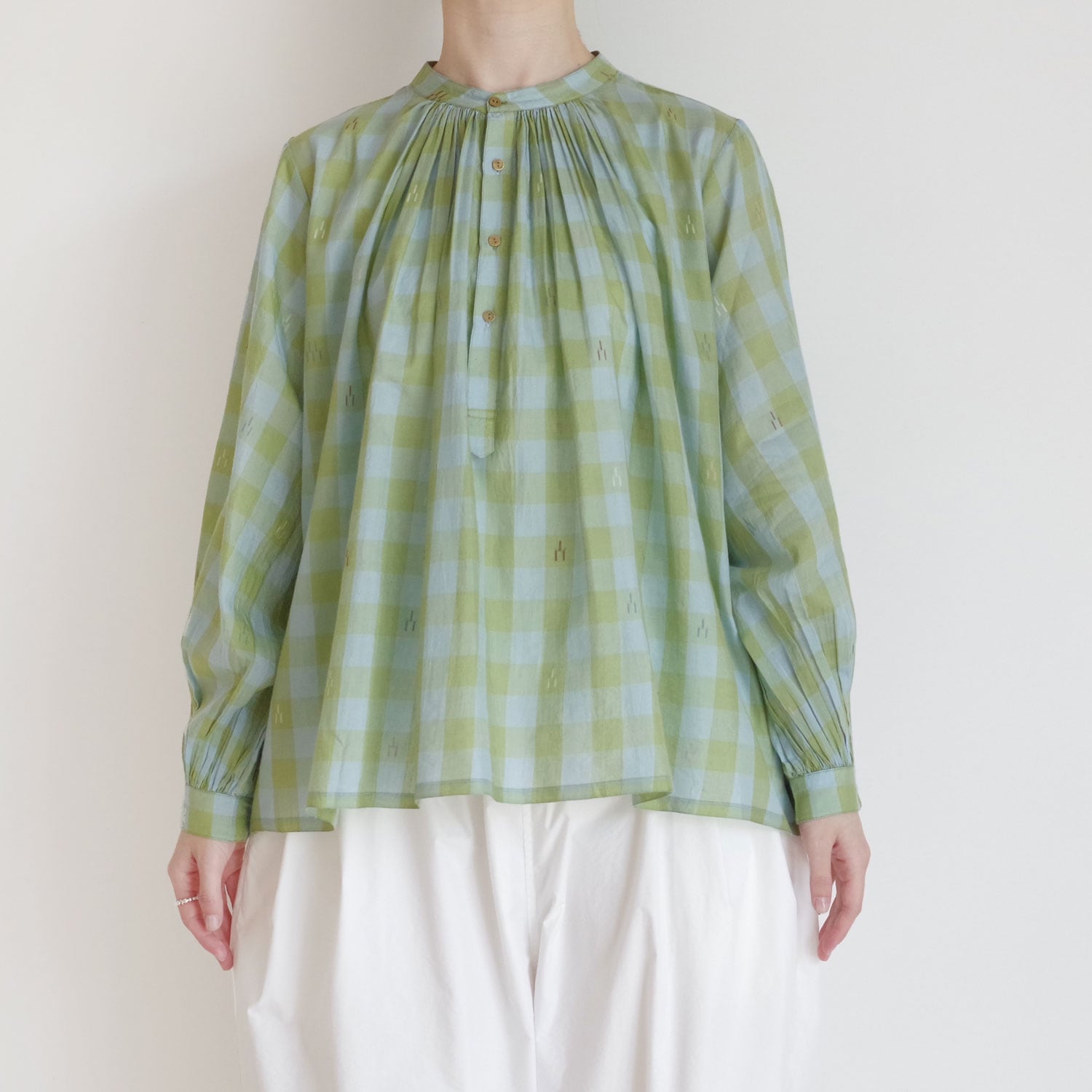 maku textiles マクテキスタイルズ : MEHER ギャザープルオーバー 