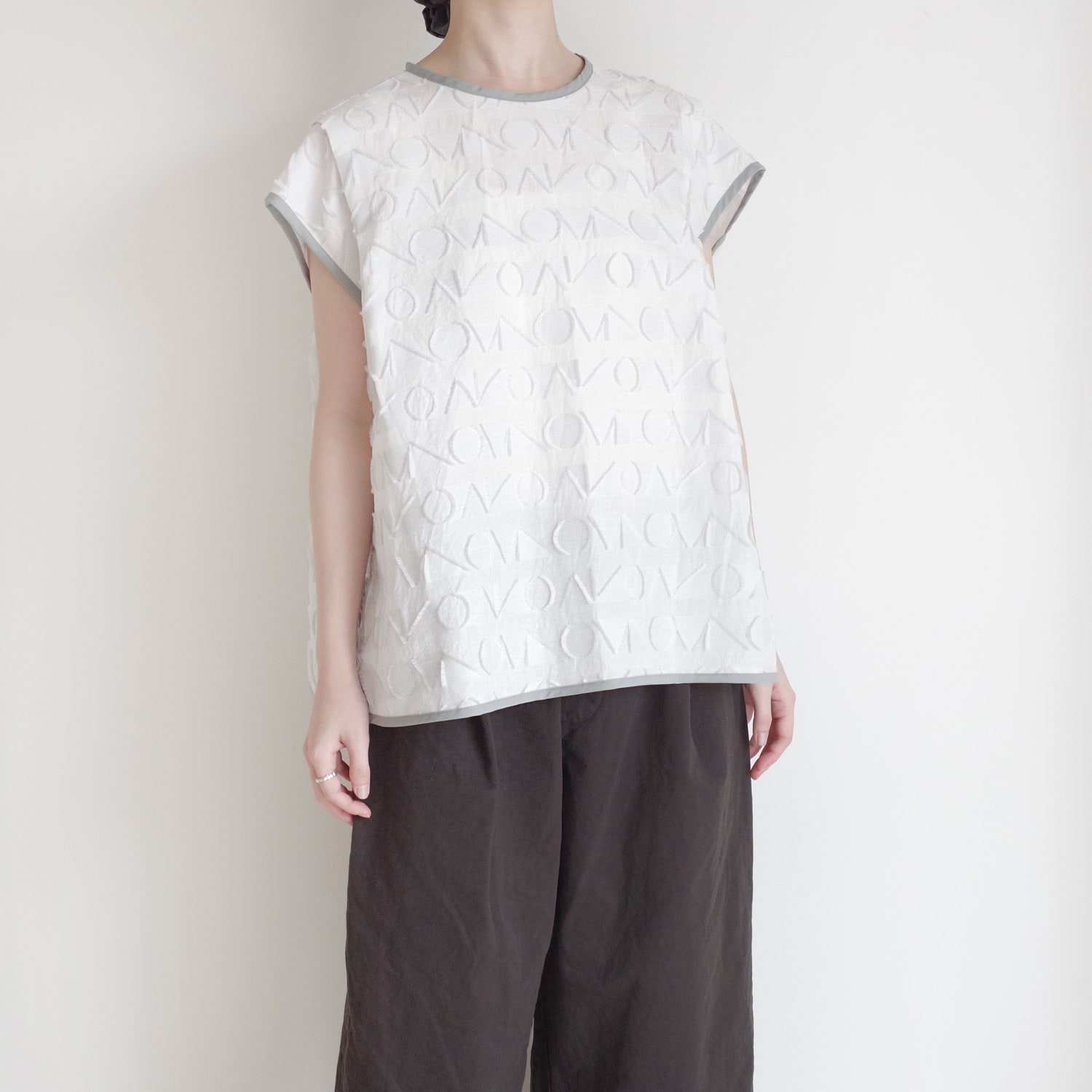 kijinokanosei キジノカノウセイ : shoulder tuck blouse カット