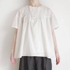 the last flower of the afternoon : ȾƩ Flutter sleeve blouse ֥饦