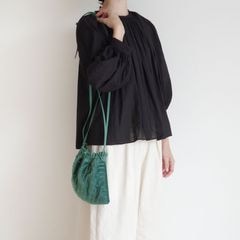 khadi and Co ベルベットミニバッグ Khadi and Co カディーアンドコー : acorn mini ベルベットミニ