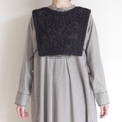 Pheeta ե : Annabel vest ٥