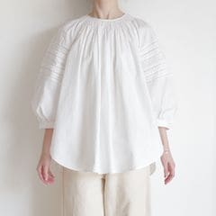 Pheeta �ե����� : Trinity blouse ���㥶�����å��֥饦��