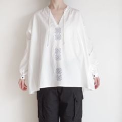 outil ���ƥ� : CHEMISIER ORIEUX (EMBROIDERY) ����å��֥饦��