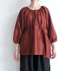 �֥Υ� BUNON  : Back Button Blouse �Хå��ܥ��󥷥륯�֥饦��(M.Brown)
