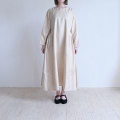 BELEH �٥졧100��Hand Woven Silk gathered dress �����ɥ��㥶�����륯���ԡ�����Ecru��